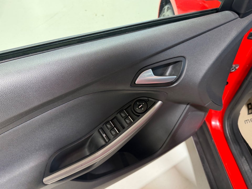 Ford Focus 1,6 TDCi 95 Trend stc. 5d