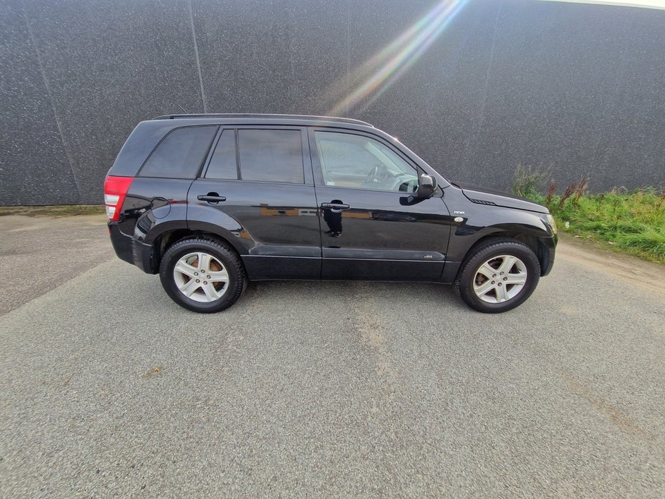 Suzuki Grand Vitara 1,9 DDiS GLX Van 5d