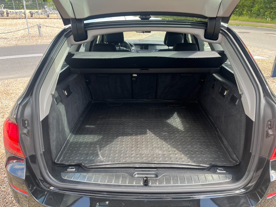 BMW 520i 2,0 Touring 5d