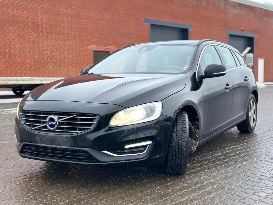 Volvo V60 2,0 D4 190 Momentum 5d