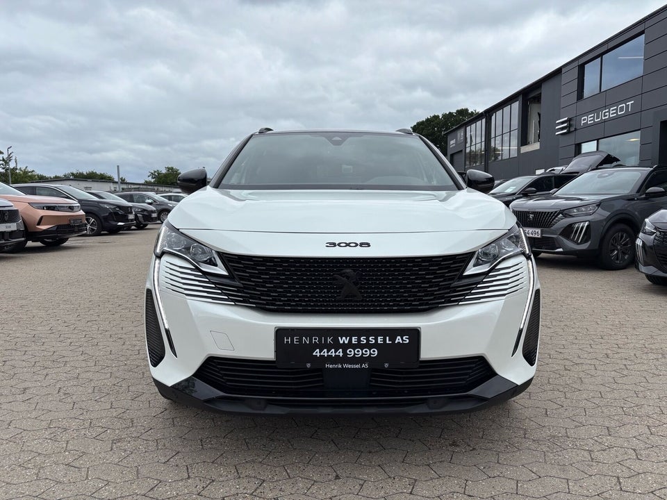 Peugeot 3008 1,6 Hybrid GT Black Pack EAT8 5d