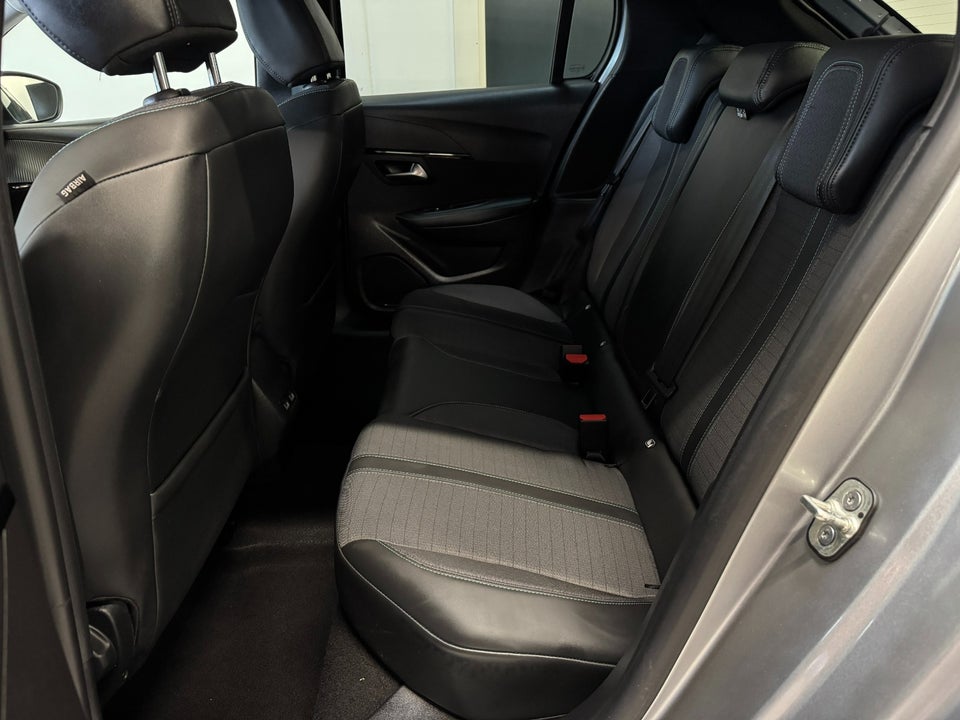 Peugeot 208 1,2 PureTech 100 Evolution 5d