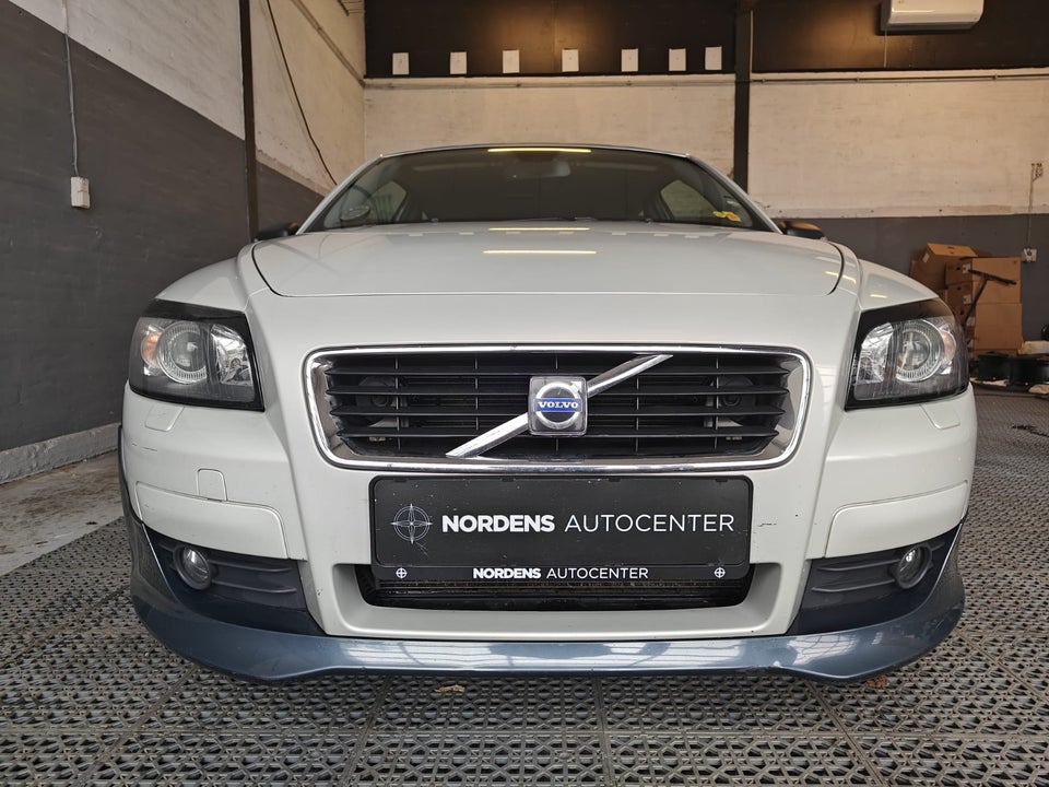 Volvo C30 2,0  3d