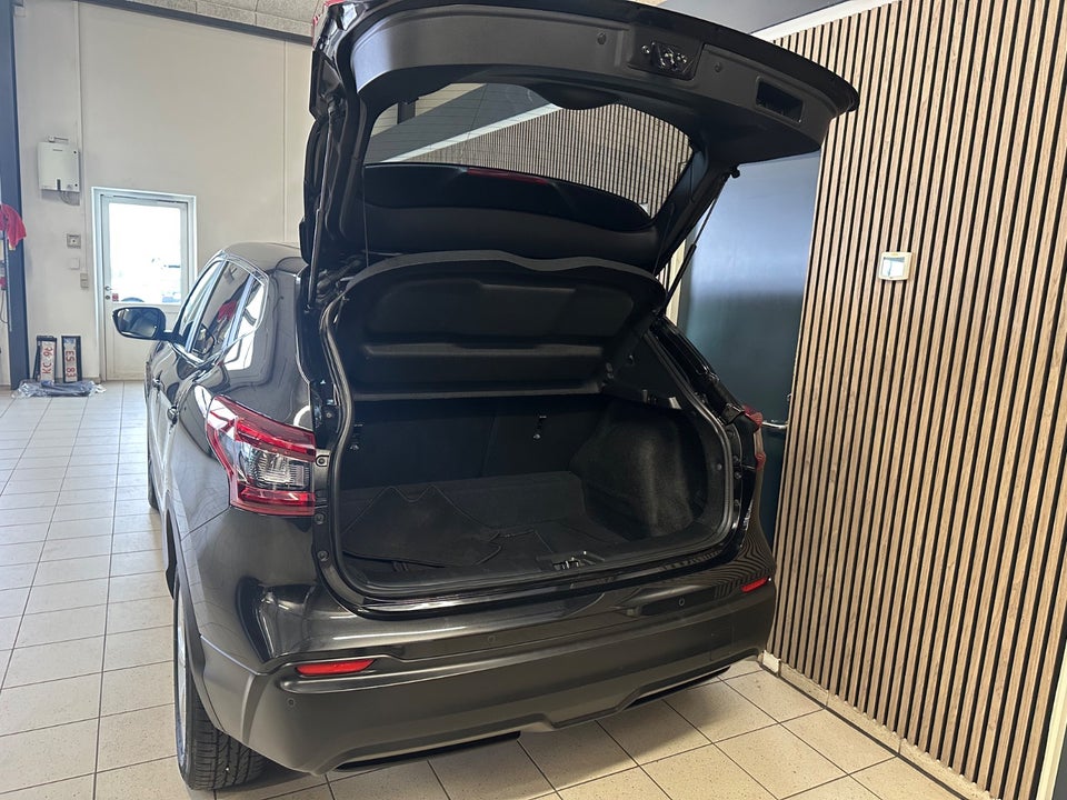 Nissan Qashqai 1,3 Dig-T 160 Acenta DCT 5d