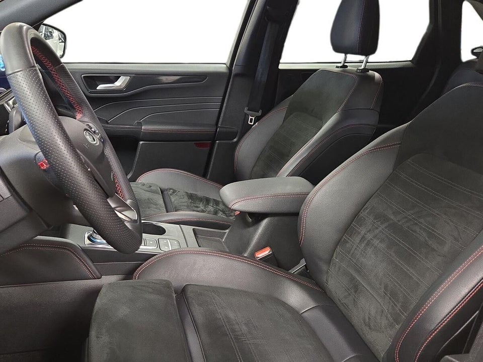 Ford Kuga 2,5 PHEV ST-Line X CVT 5d