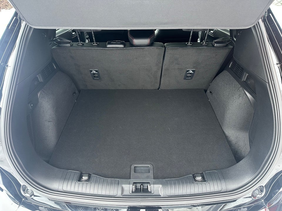 Ford Kuga 2,5 PHEV ST-Line X CVT 5d