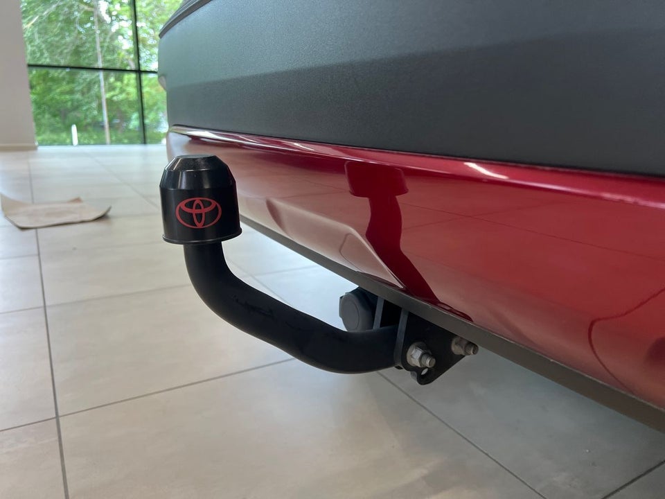 Toyota Corolla Cross 2,0 Hybrid Active CVT 5d