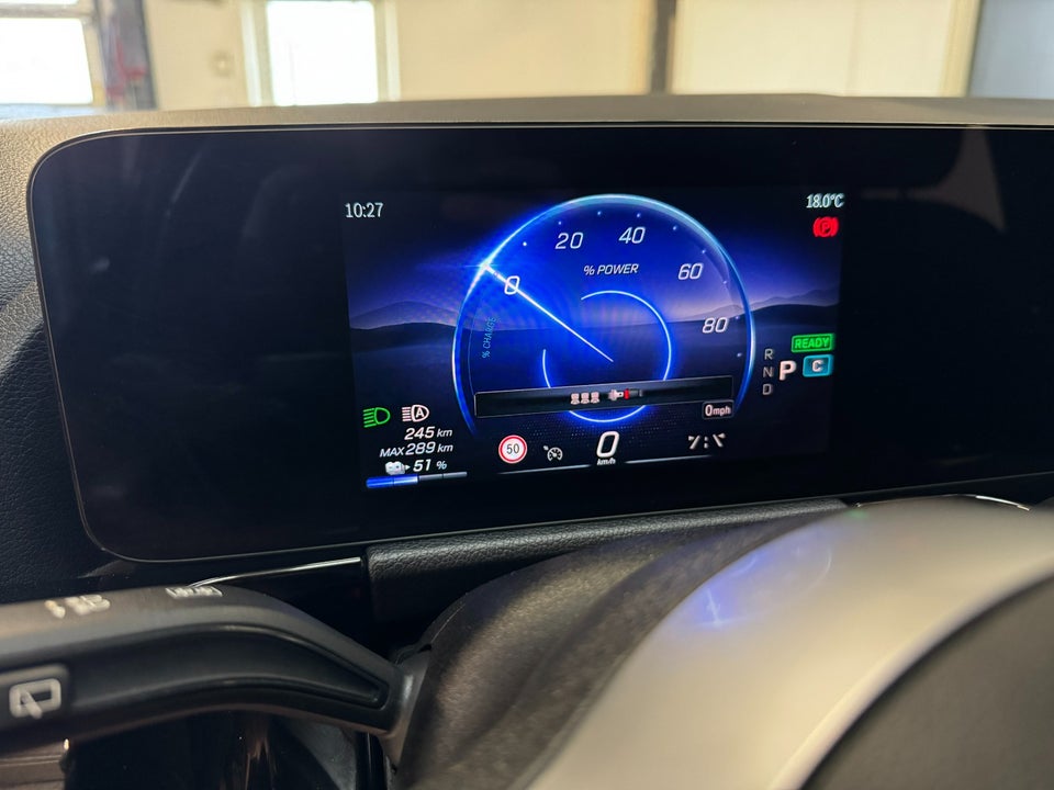 Mercedes EQA250+ Progressive 5d