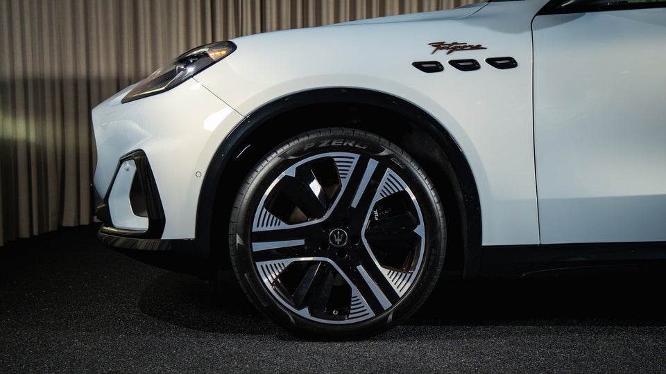 Maserati Grecale Folgore 5d