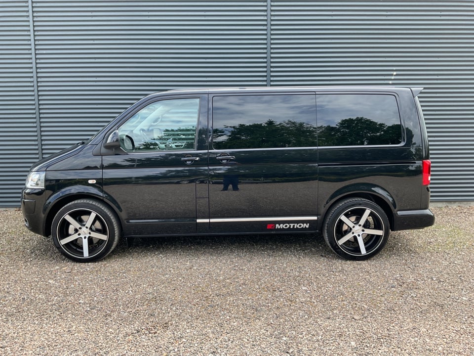 VW Multivan 2,0 TDi 180 Highline DSG 4Motion kort 4d