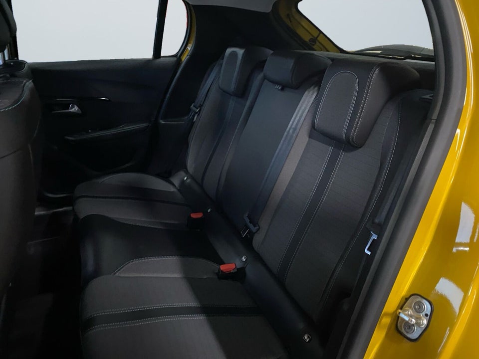 Peugeot e-208 50 Allure 5d