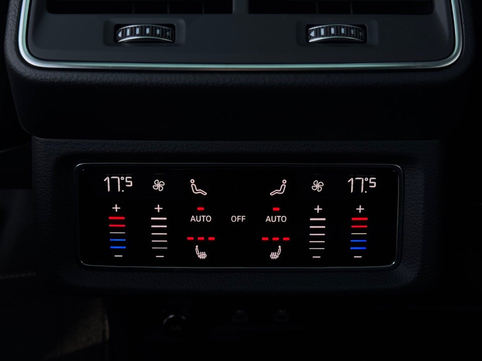 Audi Q8 e-tron 55 S-line Sportback quattro 5d