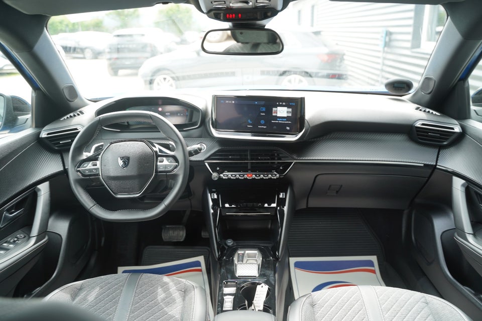 Peugeot 2008 1,2 PureTech 130 Allure EAT8 5d
