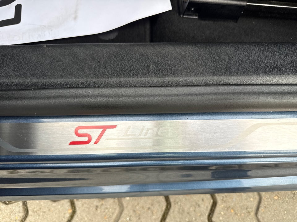 Ford Focus 1,0 EcoBoost ST-Line stc. 5d