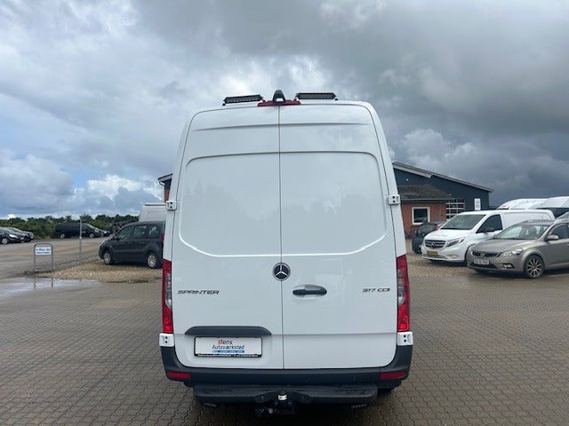 Mercedes Sprinter 317 2,0 CDi A2 Kassevogn aut. RWD