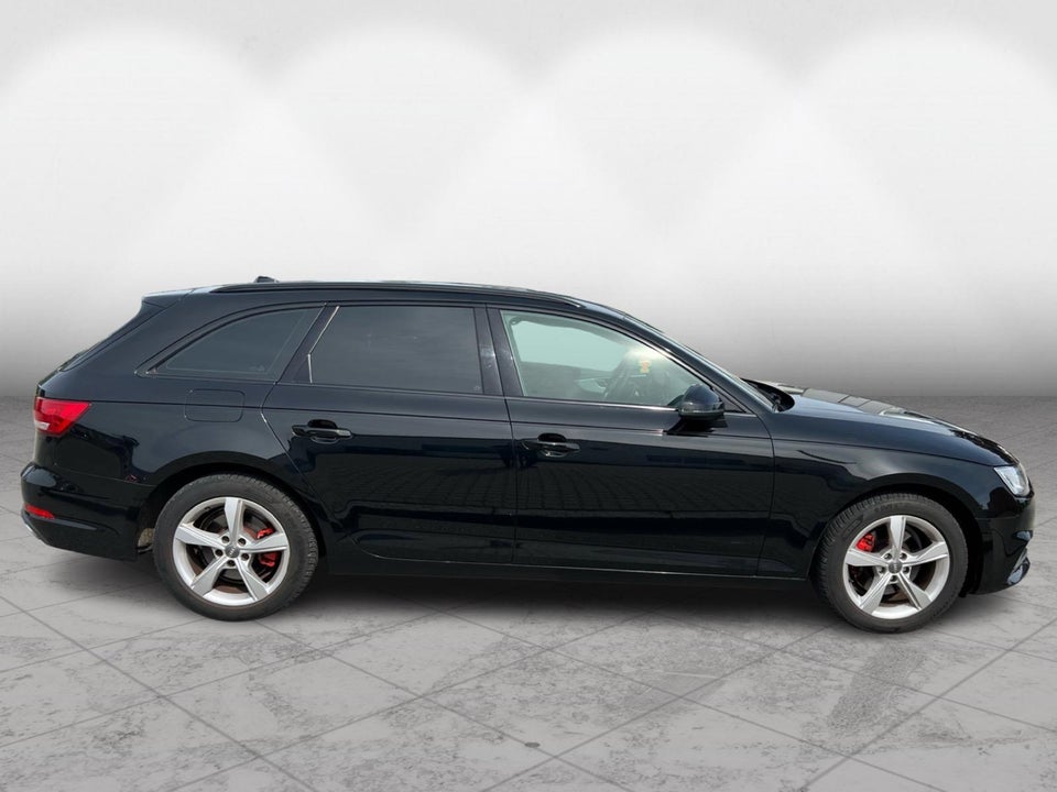 Audi A4 40 TFSi Advanced Avant S-tr. 5d