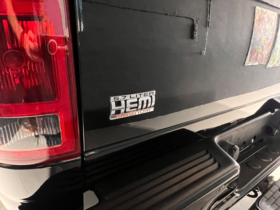 Dodge RAM 1500 5,7 V8 Hemi SLT Quad Cab aut. 4d