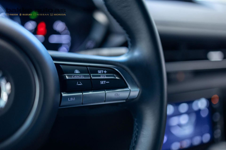 Mazda MX-30 e-SkyActiv Advantage 5d