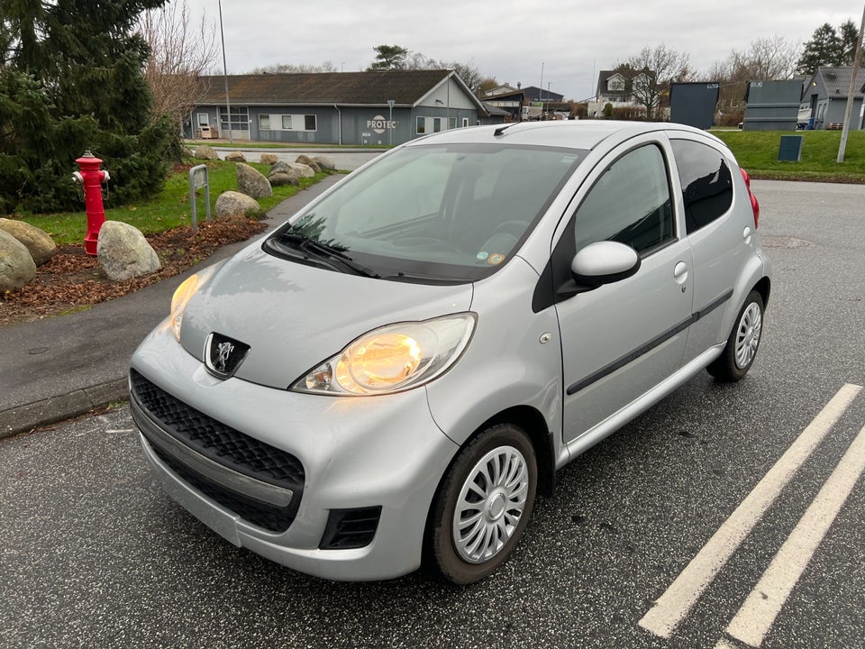 Peugeot 107 1,0 Comfort 5d