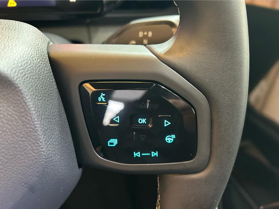 Ford Capri 82 Select Extended Range 5d