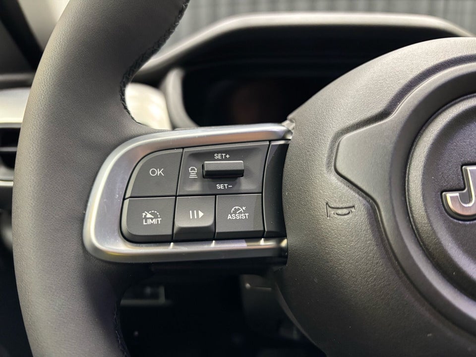 Jeep Avenger 54 Summit 5d