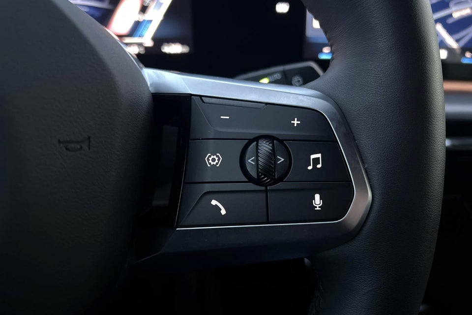 BMW iX1 eDrive20 M-Sport 5d