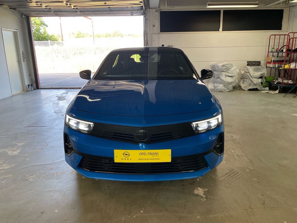 Opel Astra-e 54 GS Sports Tourer 5d
