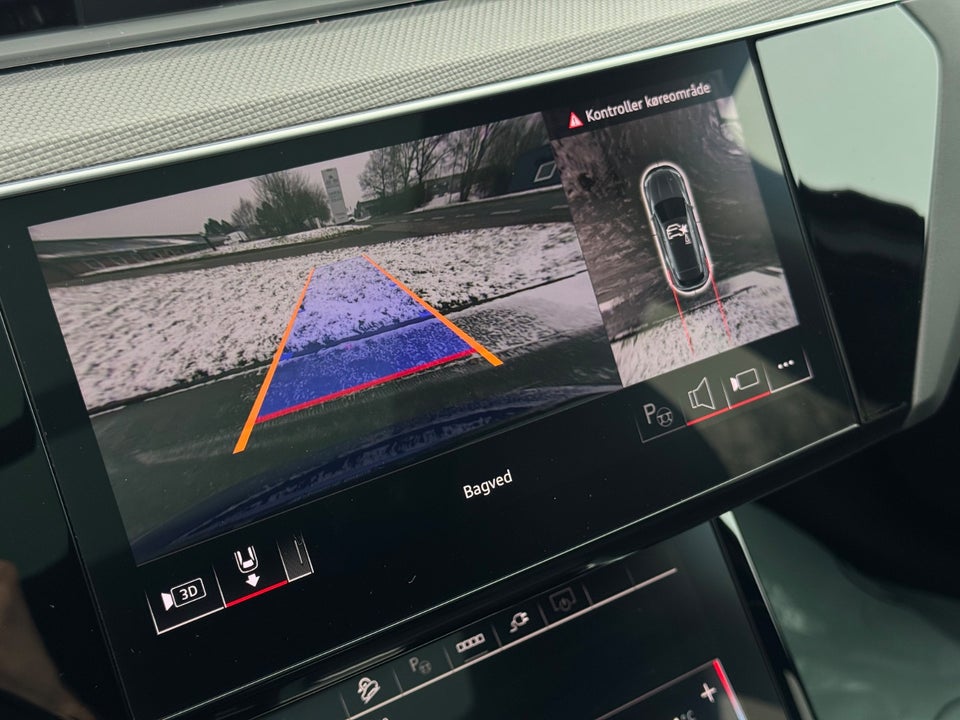 Audi Q8 e-tron 55 S-line quattro 5d