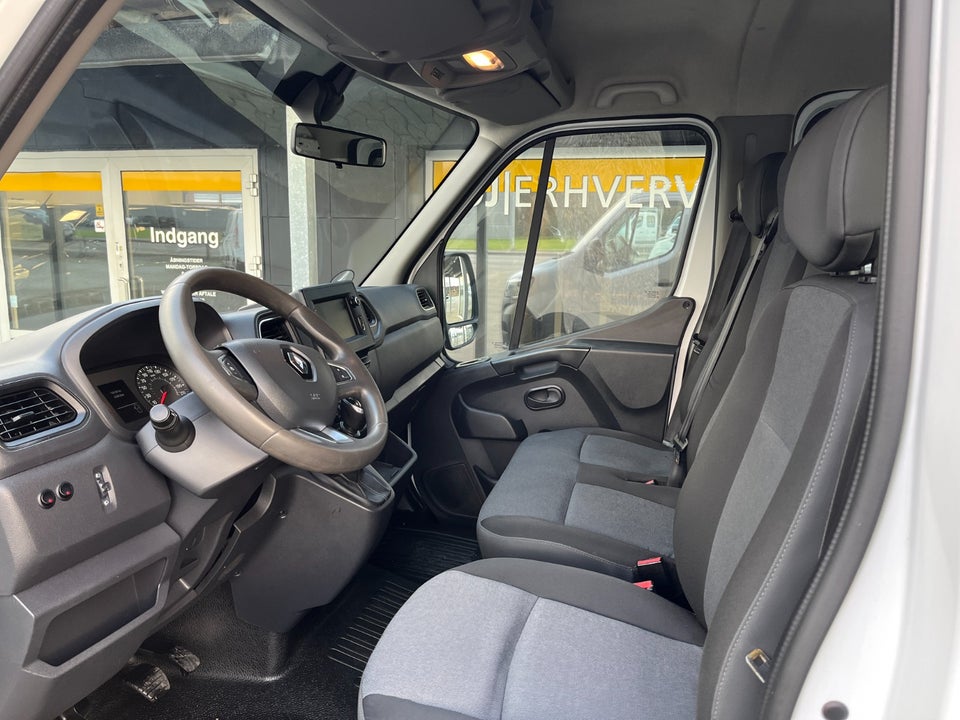 Renault Master IV T35 2,3 dCi 135 L3 Db.Kab