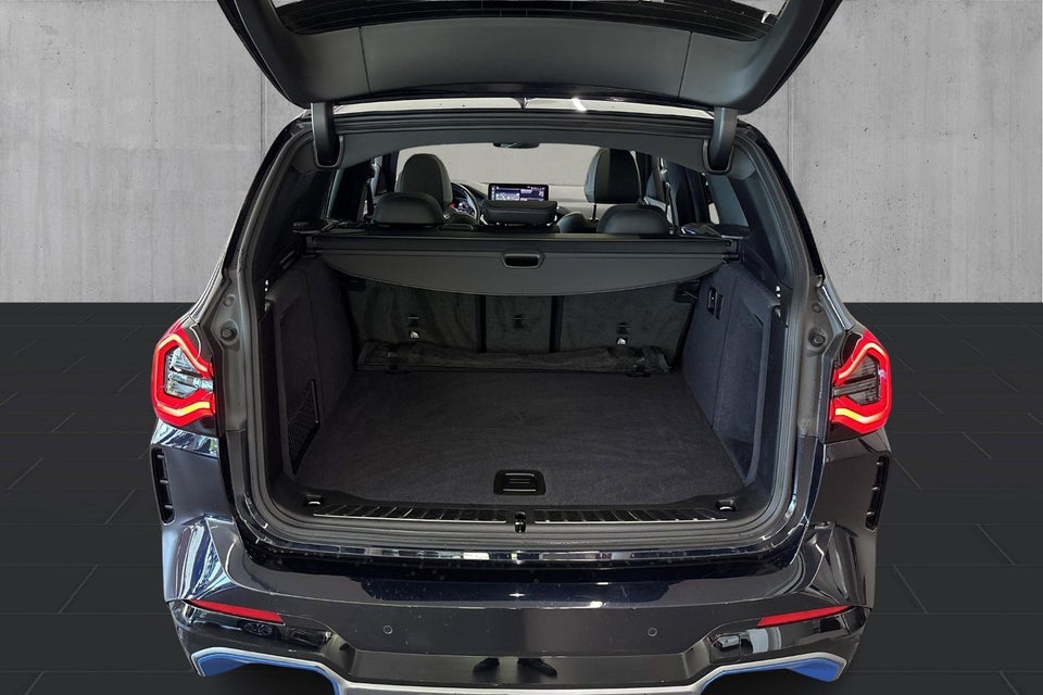 BMW iX3 Charged M-Sport 5d