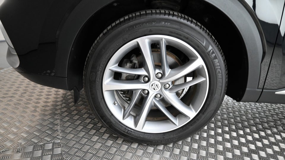 MG EHS 1,5 PHEV Luxury 5d