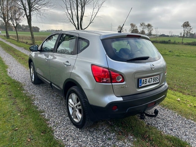 Nissan Qashqai 1,5 dCi 103 Acenta 5d