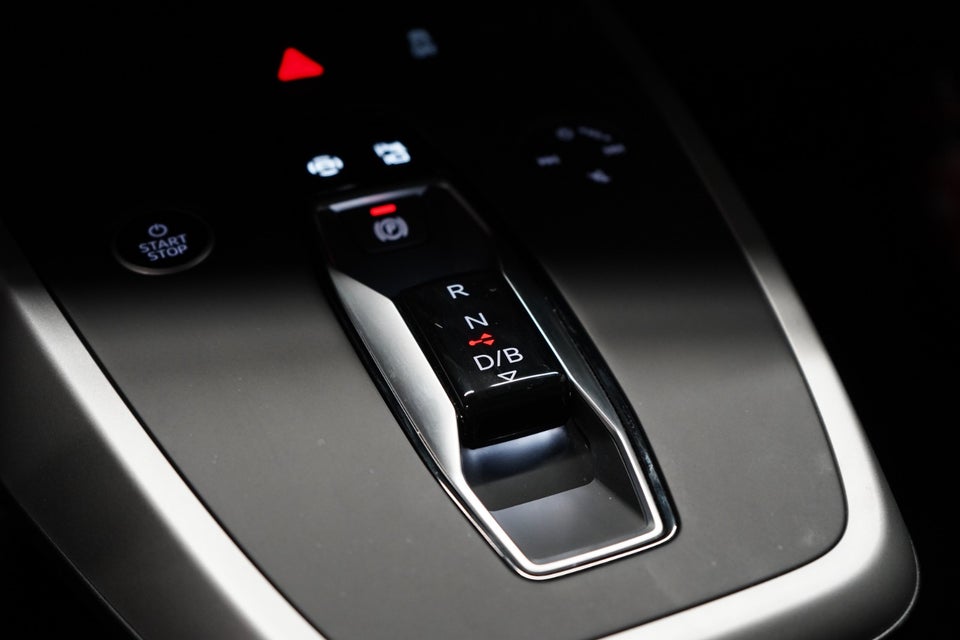 Audi Q4 e-tron 45 S-line 5d