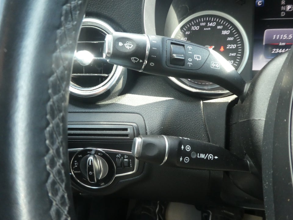 Mercedes C200 2,0 Business stc. aut. 5d