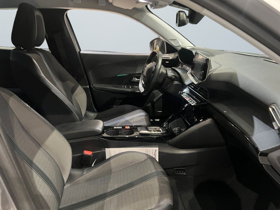 Peugeot e-2008 50 Allure 5d
