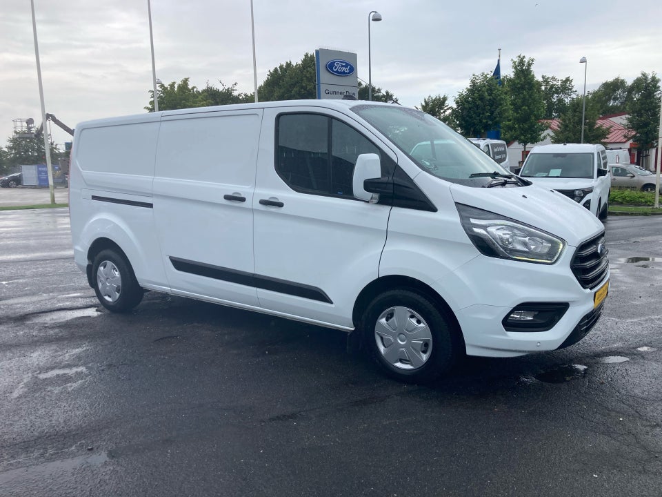 Ford Transit Custom 300L 2,0 TDCi 130 Trend