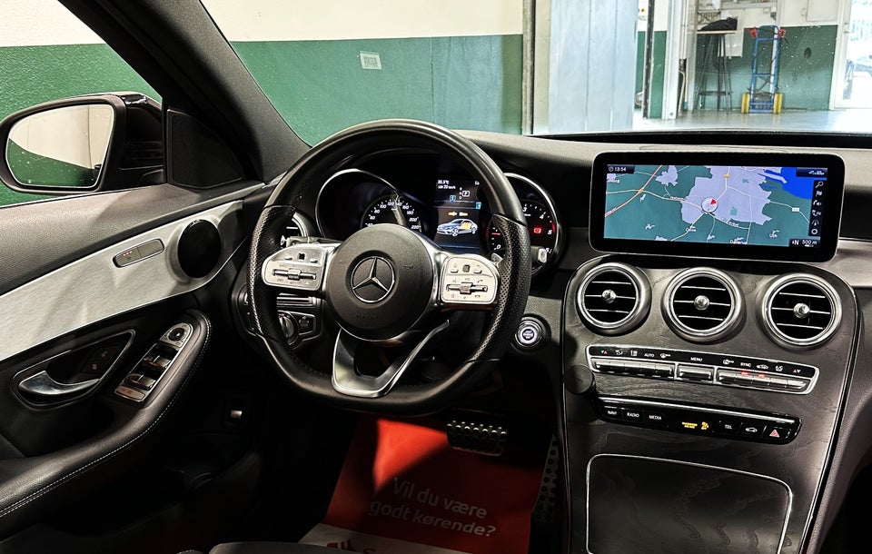 Mercedes C220 d 2,0 AMG Line aut. 4d