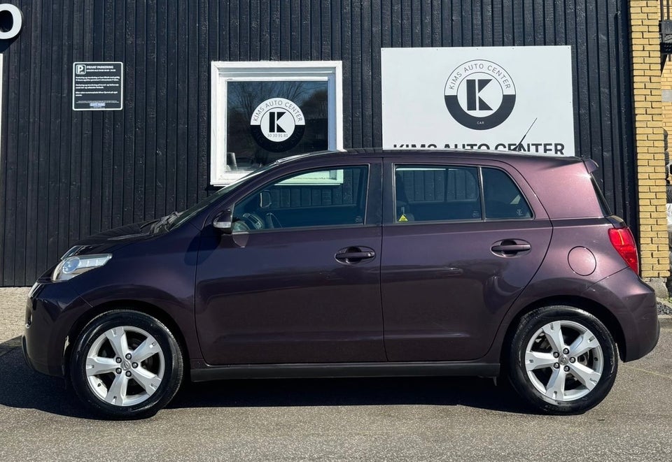 Toyota Urban Cruiser 1,3 VVT-i T2 5d