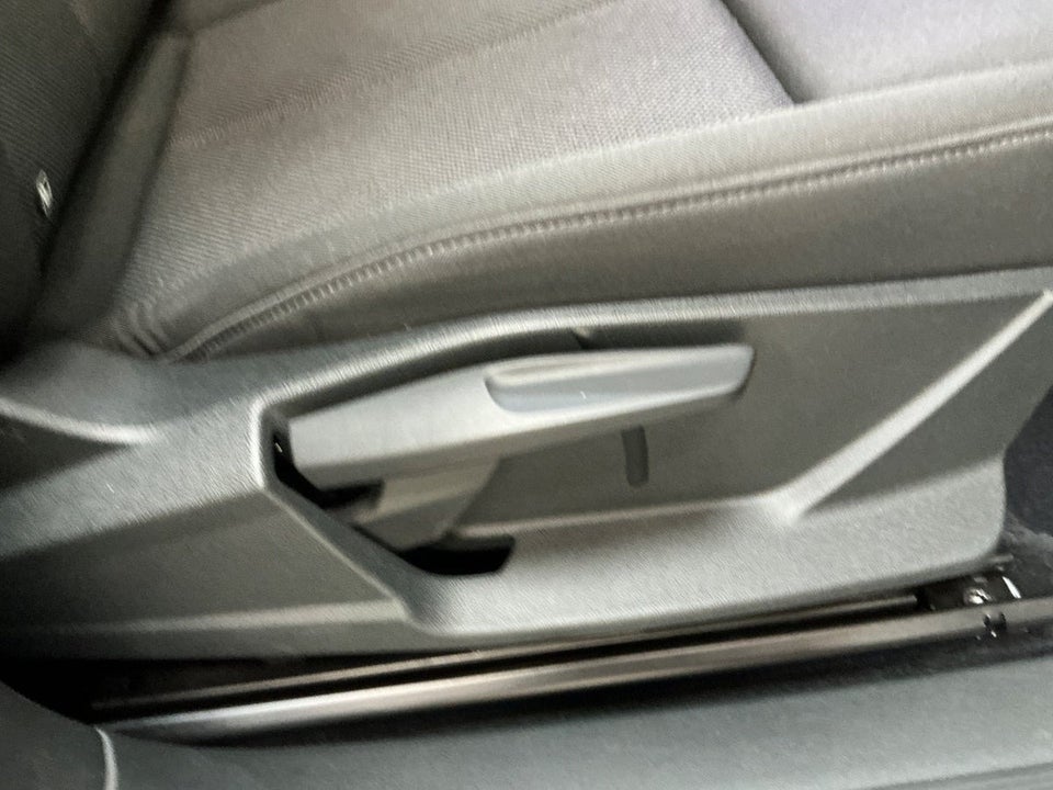 Audi Q4 e-tron 45 S-line 5d