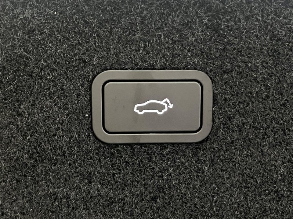 Polestar 4 Long Range AWD 5d