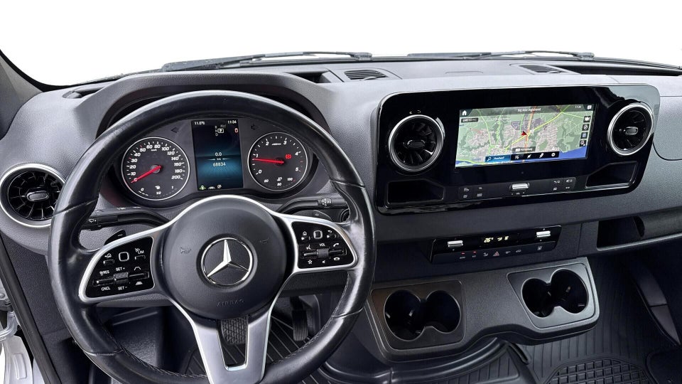 Mercedes Sprinter 319 2,0 CDi A2 Kassevogn aut. RWD