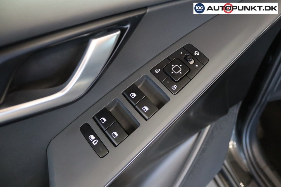 Kia Niro 64 EV Inspire 5d