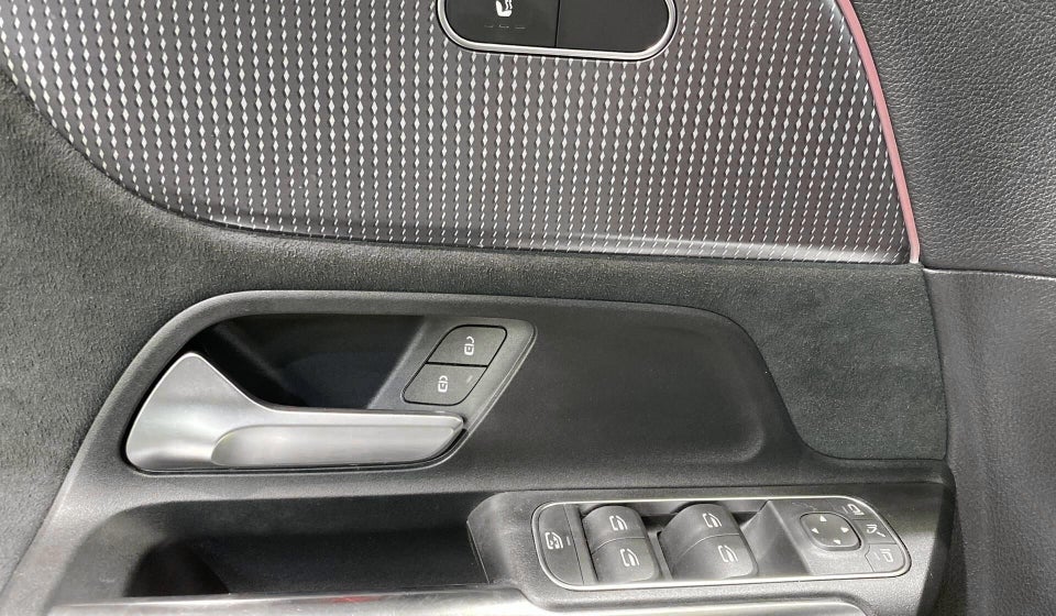 Mercedes EQA250 AMG Line 5d