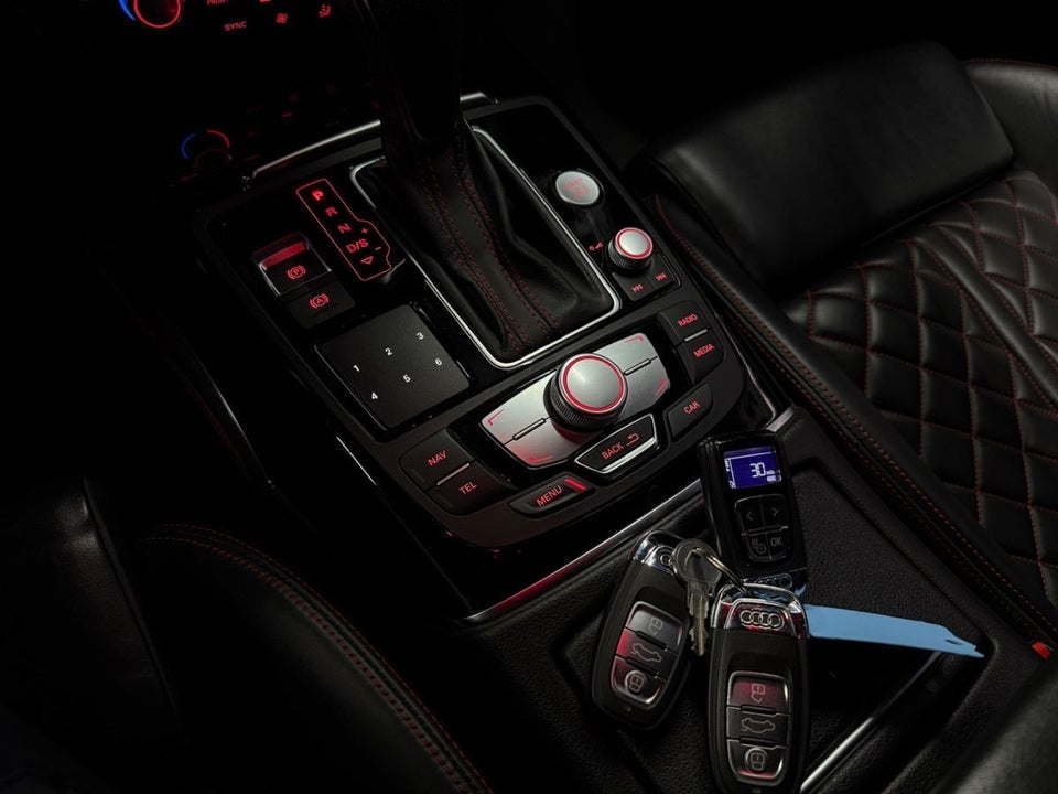 Audi A6 3,0 TDi 326 Competition quattro Tiptr. 4d