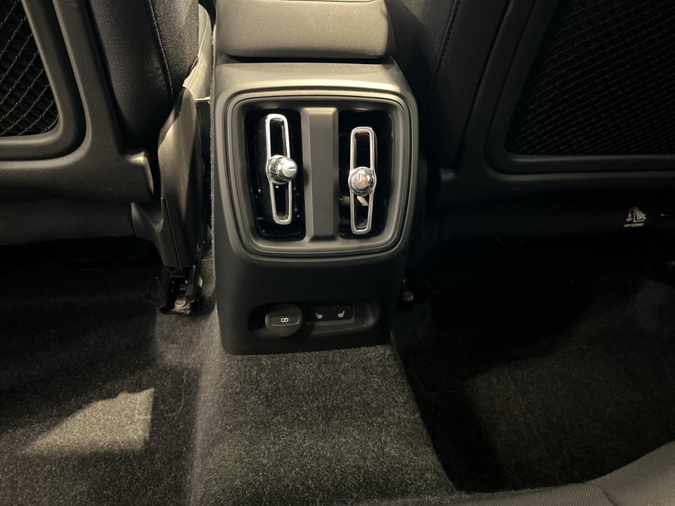 Volvo XC40 ReCharge Extended Range Ultimate 5d