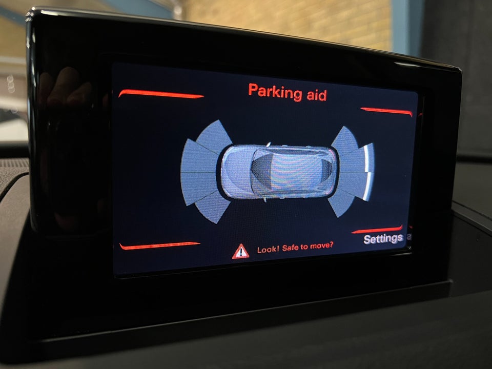 Audi Q3 1,4 TFSi 150 Sport Limited S-tr. 5d