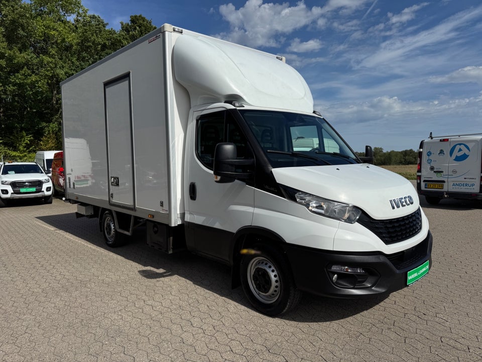 Iveco Daily 2,3 35S14 Alukasse m/lift