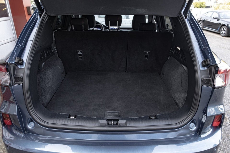 Ford Kuga 2,5 PHEV ST-Line CVT 5d