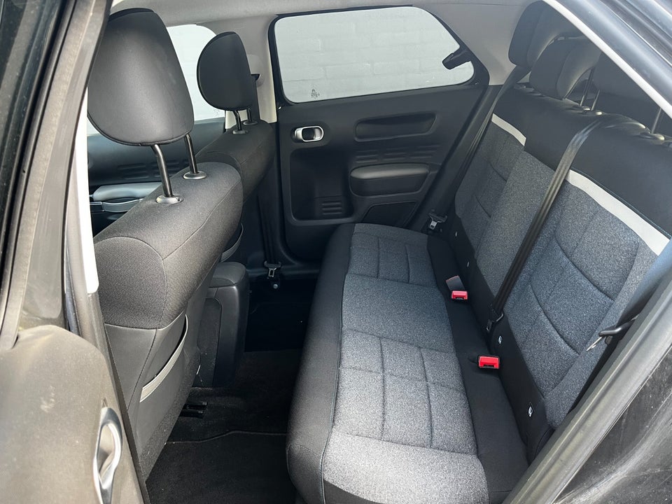 Citroën C4 Cactus 1,2 PureTech 110 SkyLine 5d