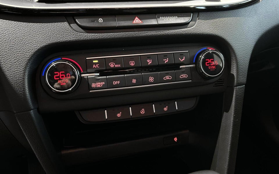 Kia XCeed 1,6 PHEV Prestige DCT 5d